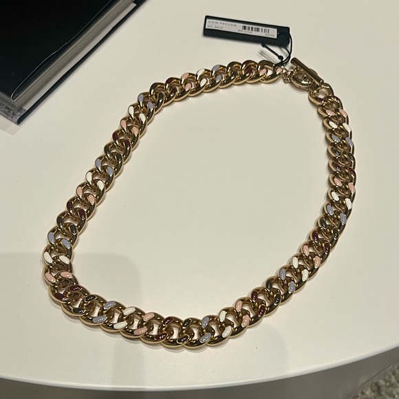 new Ann Taylor chunky curb link gold necklace - Picture 4 of 9
